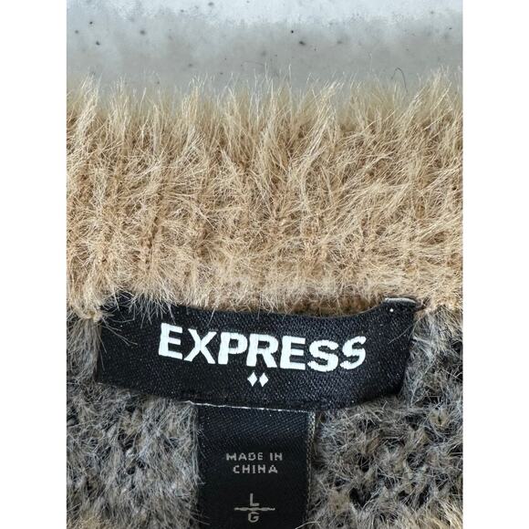 Express Outlet Womens Sweater Size Large Leopard Animal Soft Fuzzy Cropped Boxy - Picture 3 of 8